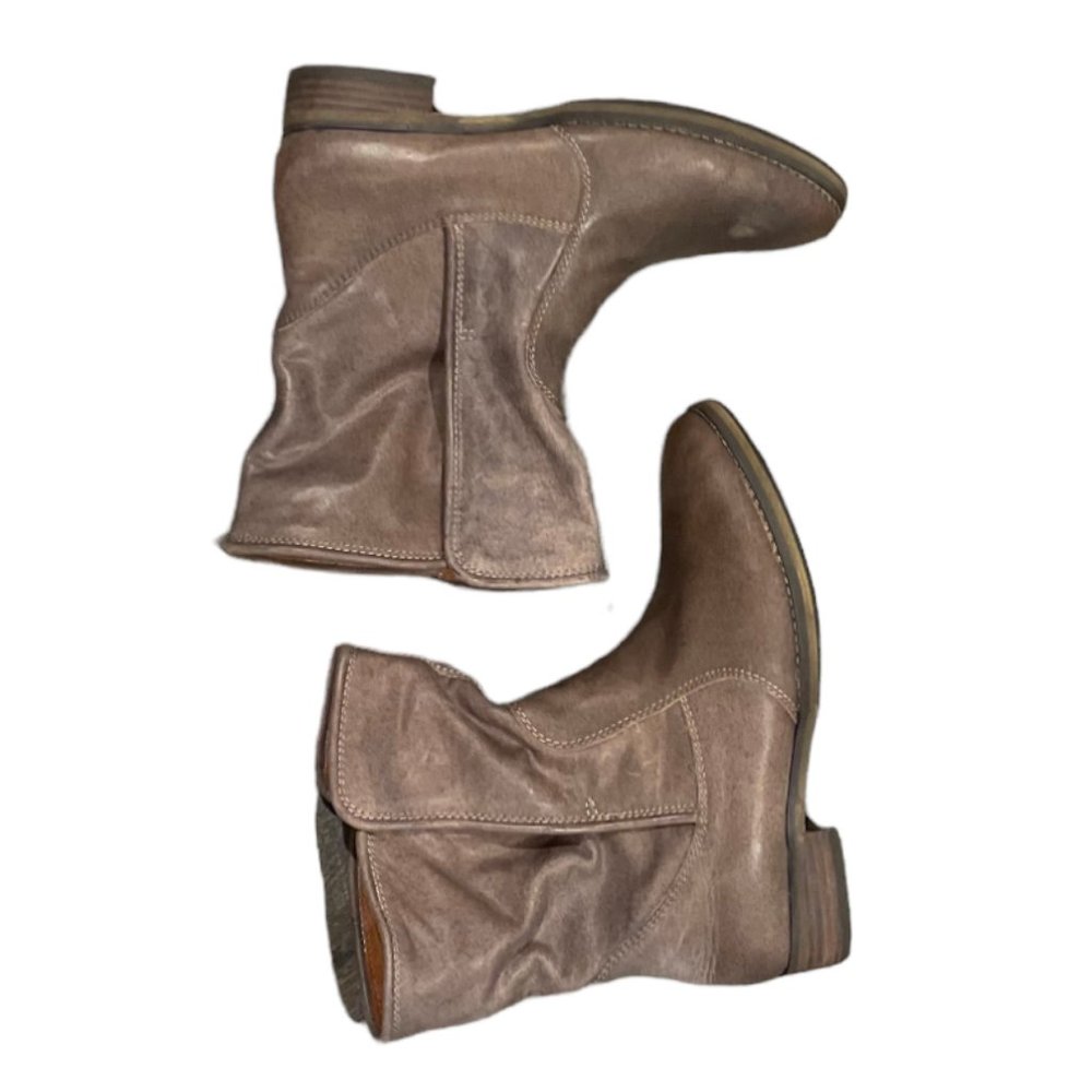 Michael Shannon Corbel Natural Leather Boots, Size 8